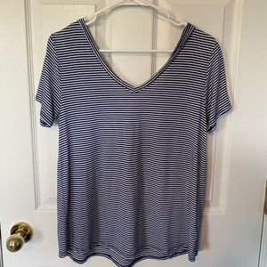 SO - Navy blue, white striped v-neck tee